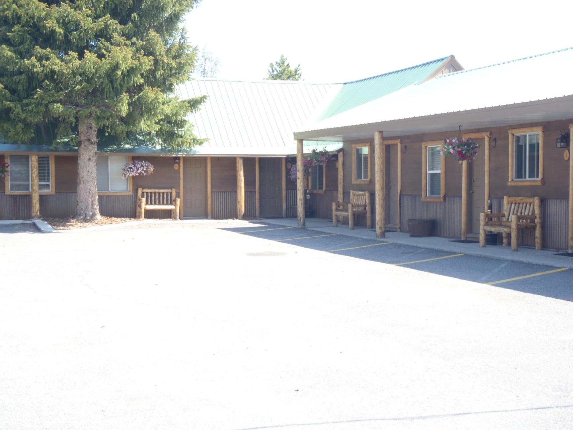 The Evergreen West Yellowstone Exterior photo